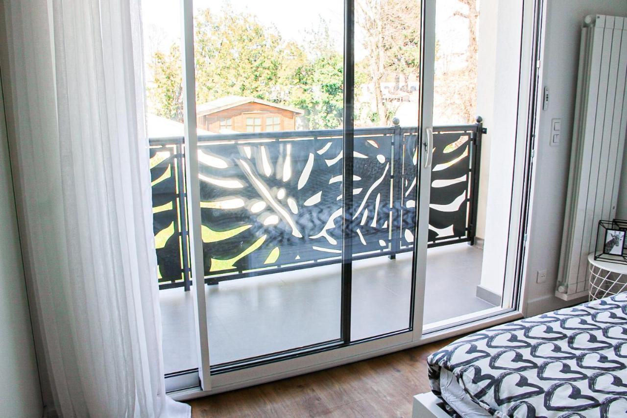 Apartmán Grand T1 Moderne Jardin Pres De Cdg Le Thillay Exteriér fotografie