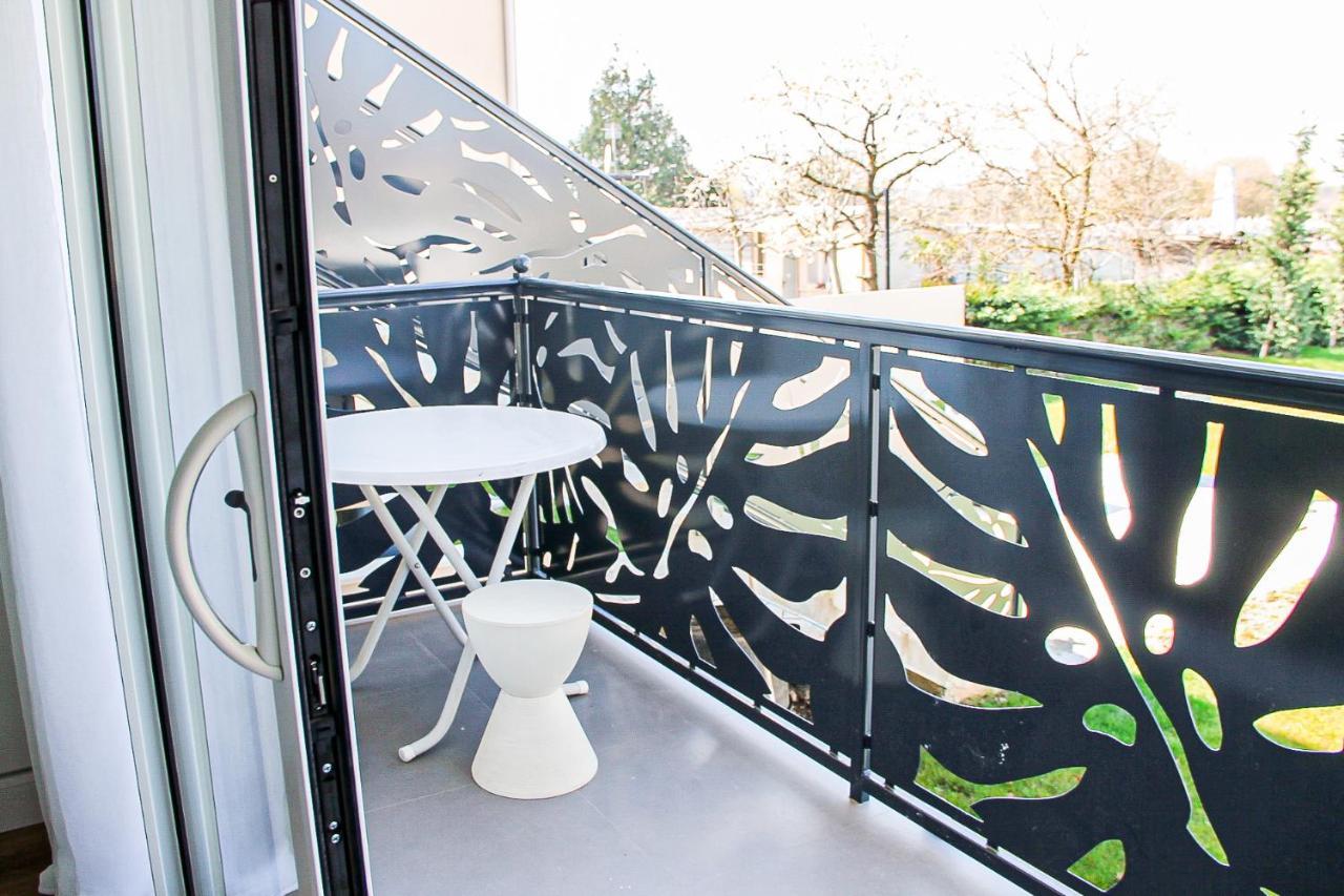 Apartmán Grand T1 Moderne Jardin Pres De Cdg Le Thillay Exteriér fotografie